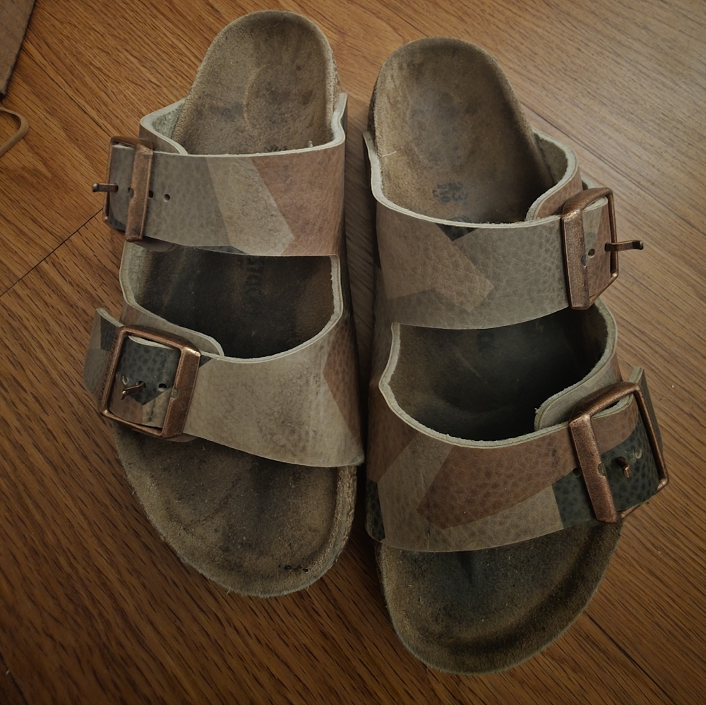 Birkenstock Arizona Geometric Camo Sandals EU 33